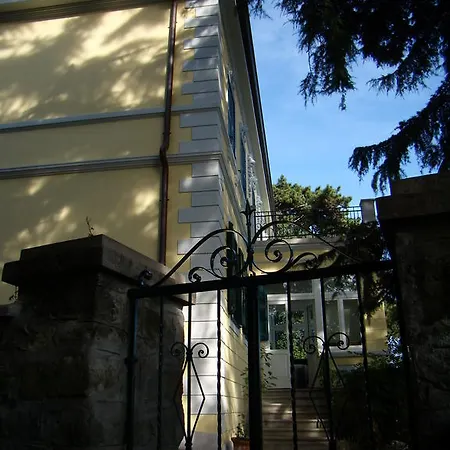 Bed and Breakfast Le 5 Muse *