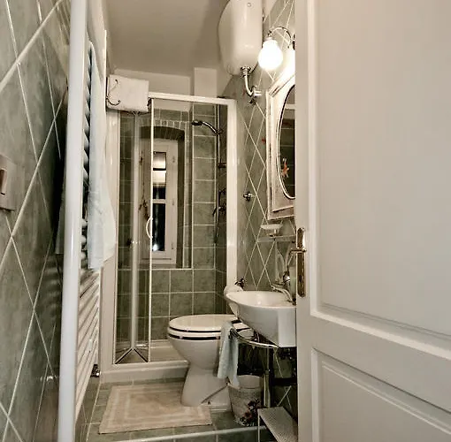 فندق مبيت وإفطار Le 5 Muse ترييستي