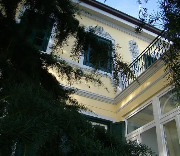 فندق مبيت وإفطار Le 5 Muse